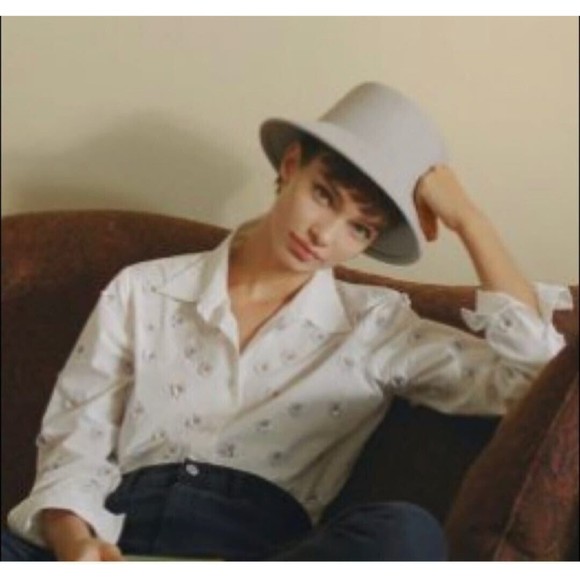 DHRUV KAPOOR Anthropologie Cotton Embroidered Button Down Shirt 3D Flowers Sz. S - Picture 4 of 11